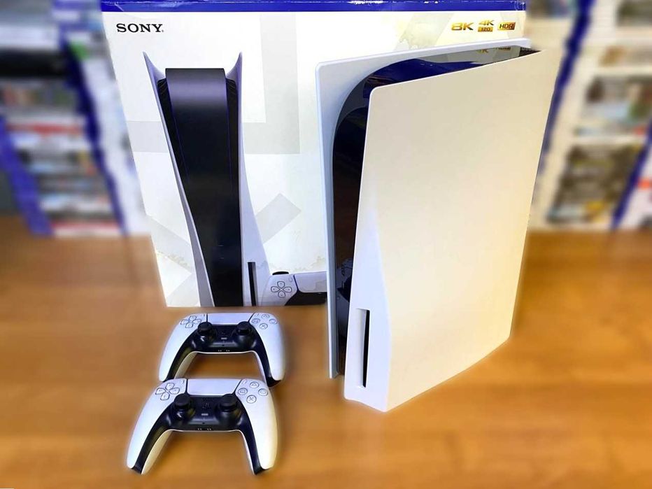 PlayStation 5 1.8Tb 2 Геймпада Около 600 Игр MK 1 Человек-Паук 2 и др