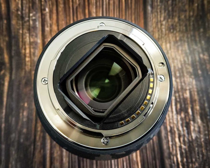 Обектив Sony 24-105mm f/4 G OSS - КАТО НОВ!