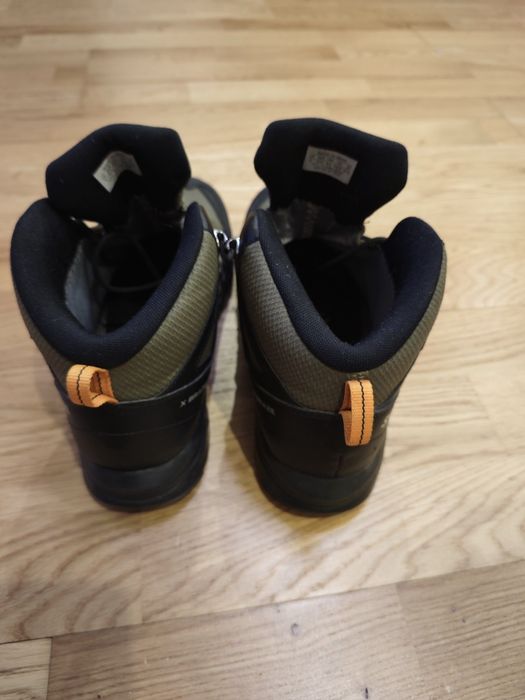 Încălțăminte bărbați Salomon pentru iarna/munte,goretex,ortholite,43