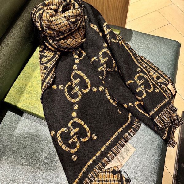 Шарф теплый gucci