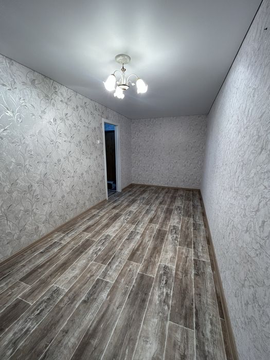 Продам 1 комн.кв гост (Корона)