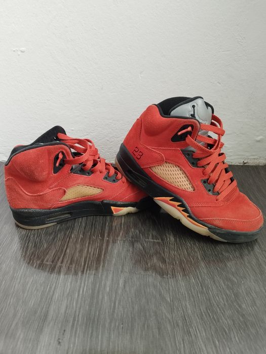 Jordan 5 Raging Bull-300