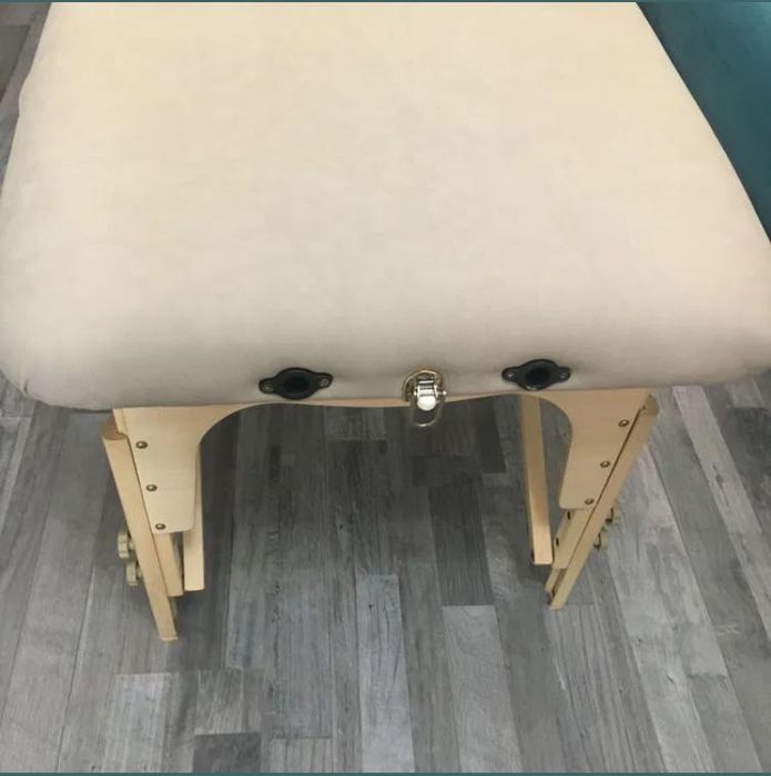 Масажна маса с нова кожа