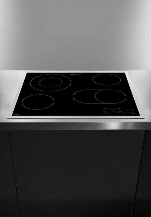 Стъклокерамичен плот BAUKNECH CTAR9642 IN 60см.