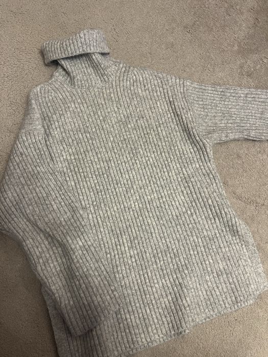 Пуловер About You