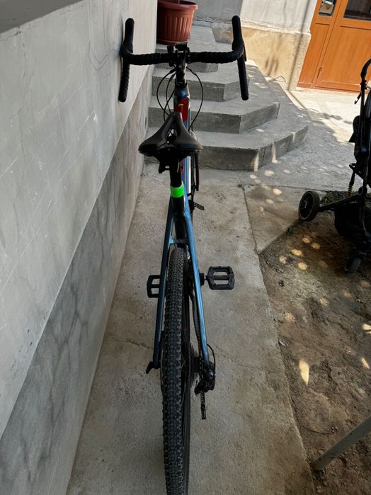 Продается карбоновый  гравийный велосипед Merida Silex 4000