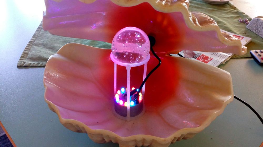 Страхотна ароматизираща лампа