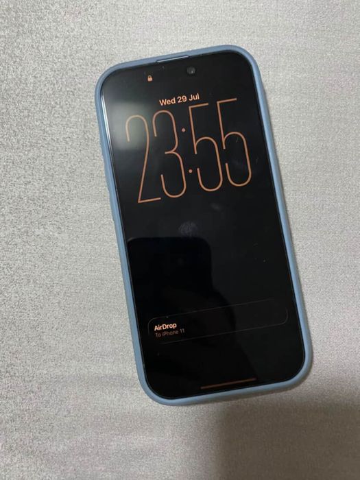 Iphone 17 încă în garanție