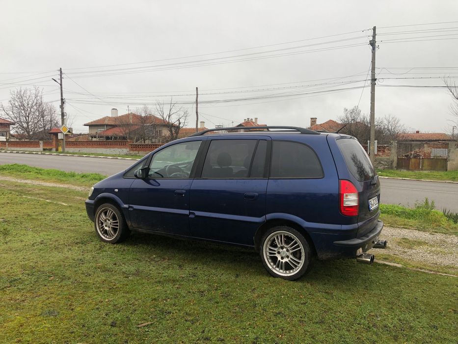 Opel zafira 1.8 Benzin