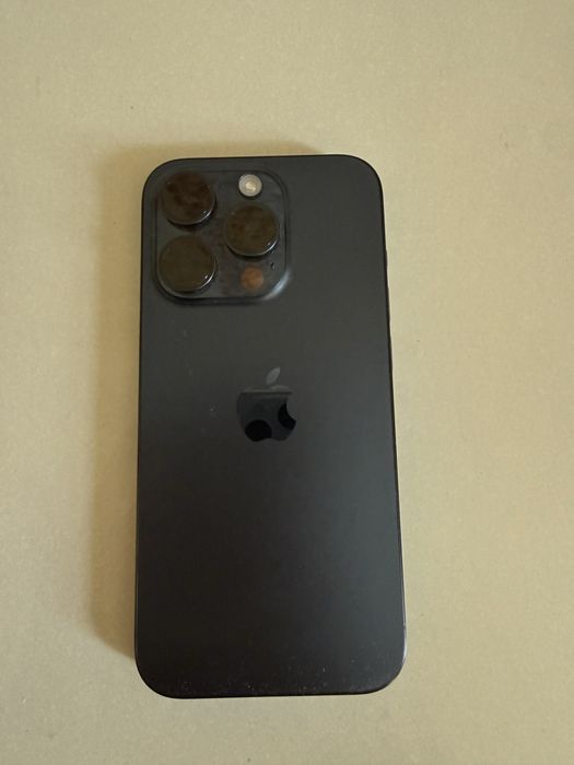 iPhone 15 Pro 128 GB в хорошем состоянии