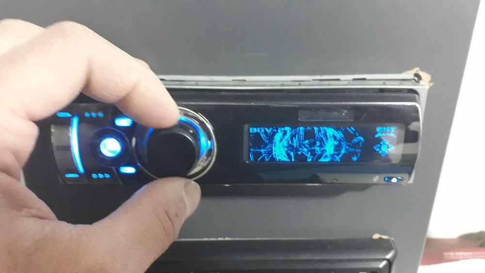 PIONEER 6850 DELFIN blutus bor disk ishlidi