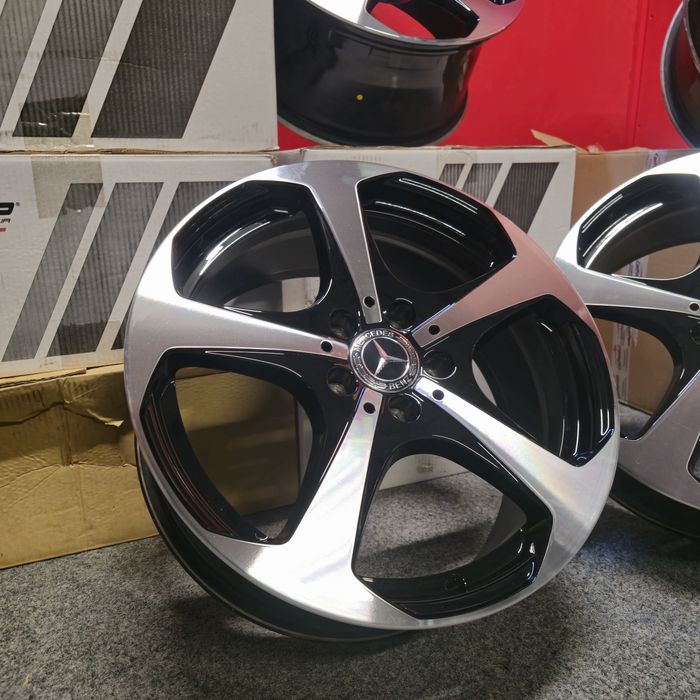 Оригинални джанти Мерцедес 18 цола спорт пакет Mercedes C,CLA