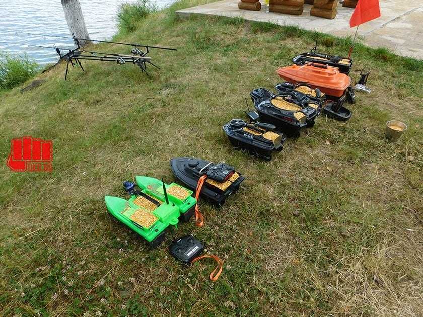 лодка за захранка Flytec 2011 с 100т гпс GPS