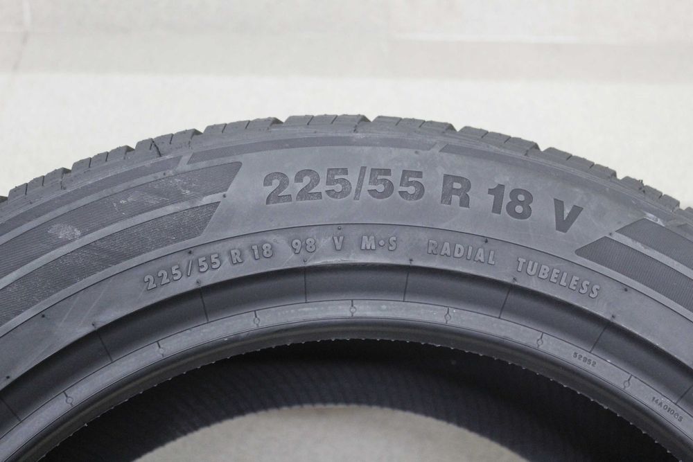 225/55-18 Continental Cross Contact