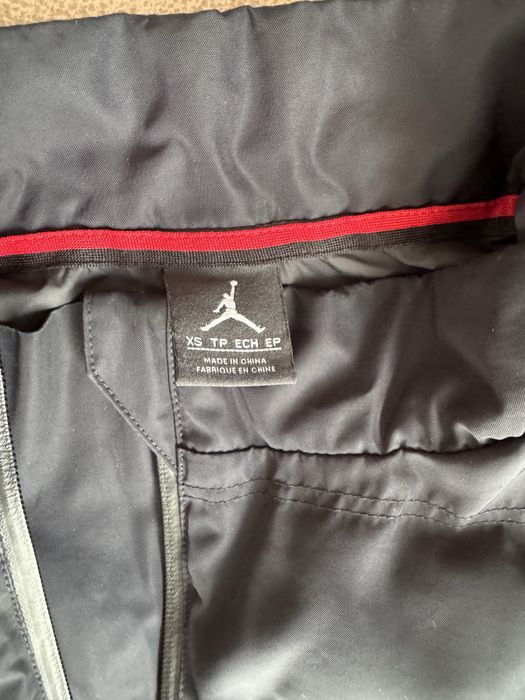 Елек Jordan bodywarmer