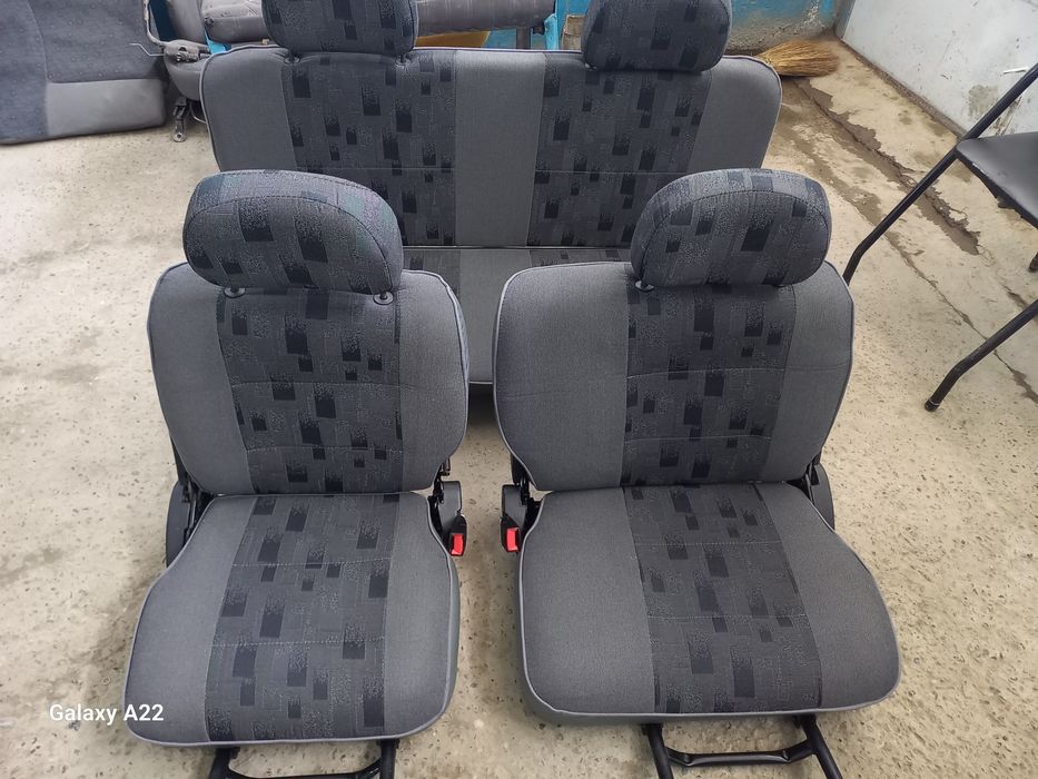 Дамас Сидения    янги