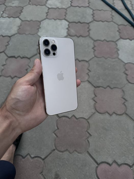 Продам Телефон 12 Pro Max