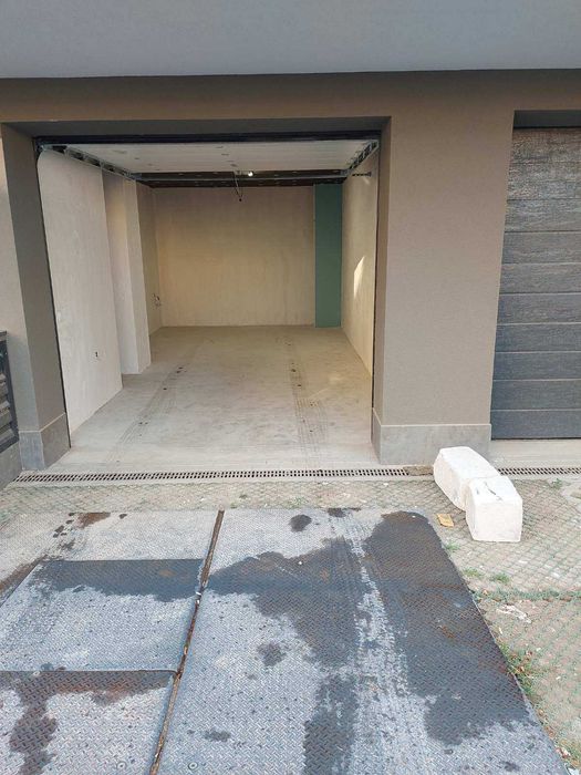 Дава се под наем Гараж / Паркомясто в София, Витоша - 30 кв.м за 220 € - Снимка #3