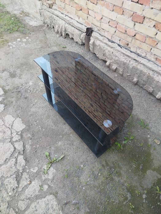 Продается Стеклянный стол