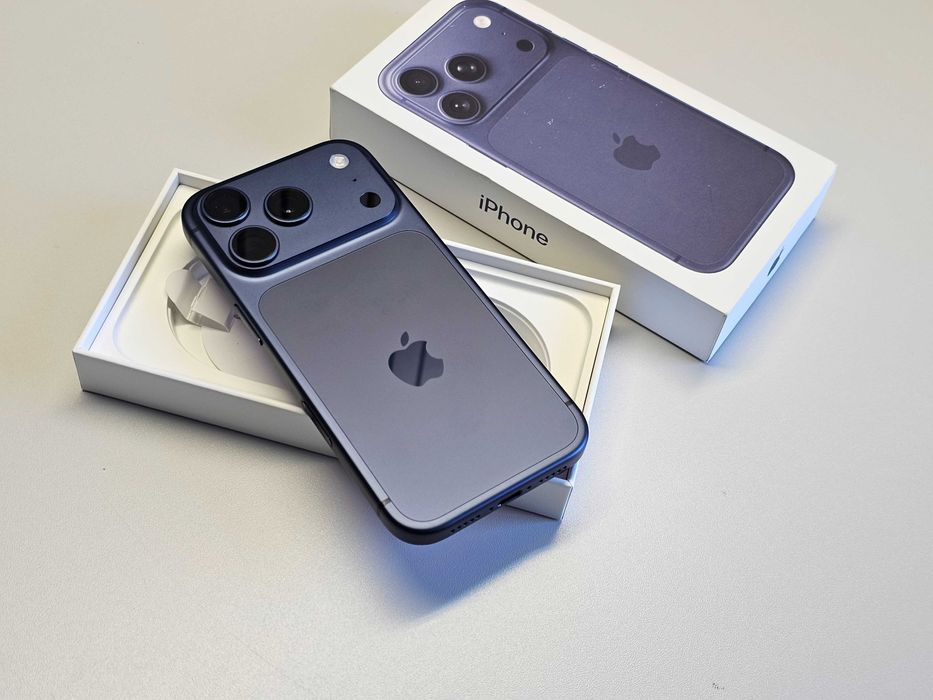 ПРОДАМ iPhone 17 Pro (256GB) Deep Blue / SIM. Практический НОВОЕ 100%