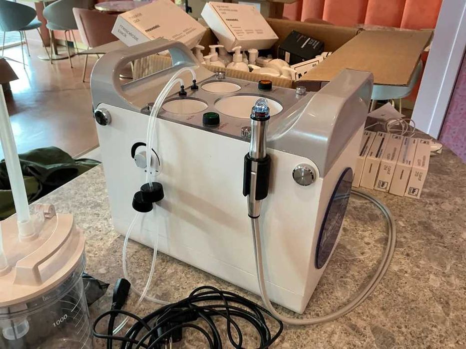 Течна система за пилинг на лице AquaGlo 2-step Cryo Skin