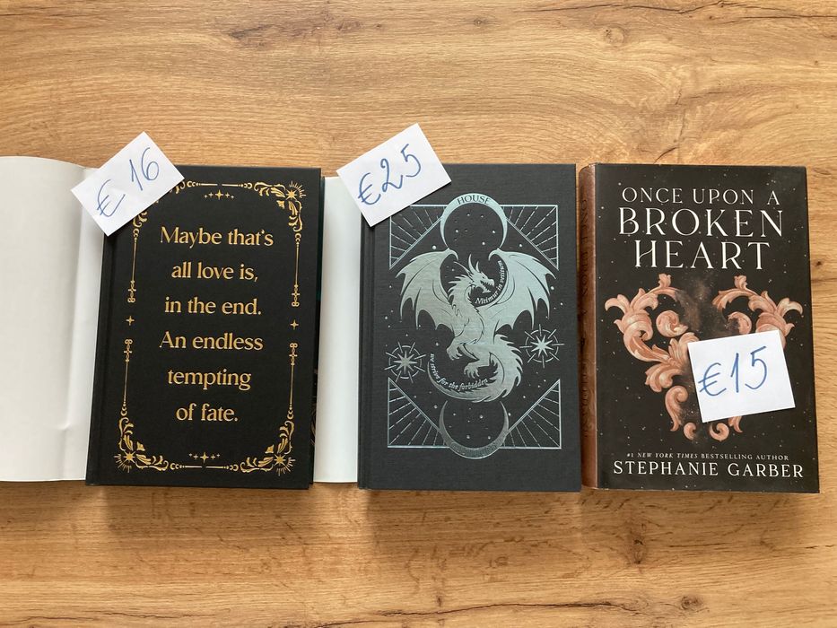 Фентъзи книги на английски