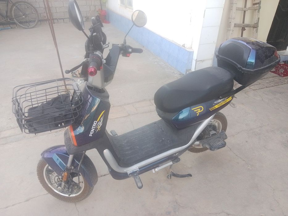 Skuter Pentro  1 zaryad bilan 50 km yuradi maksimal tezlik 45 km/h