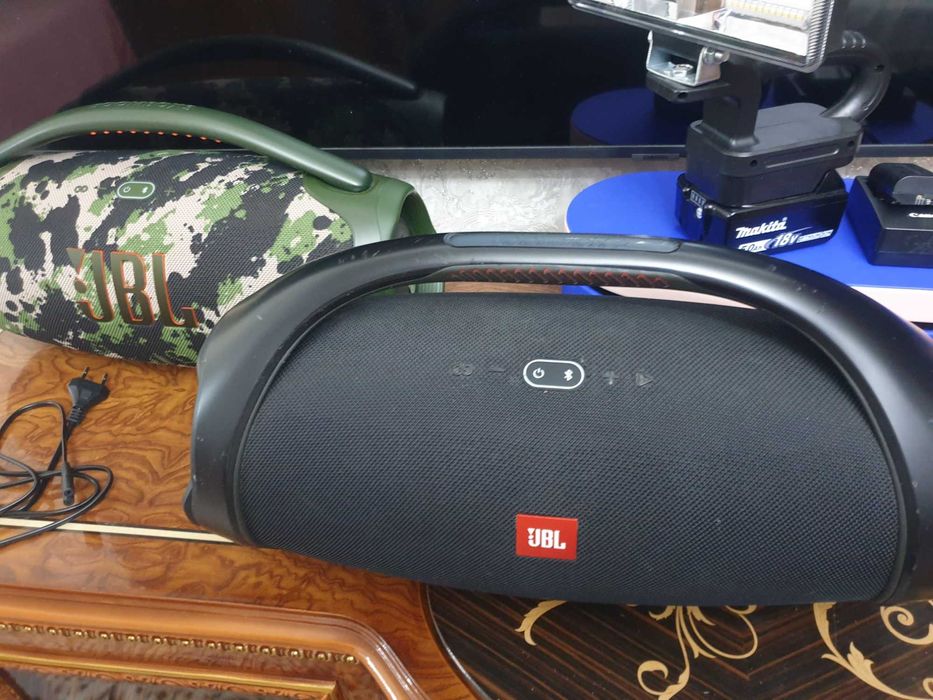 JBL бомбокс 2 в идеале.упаковка
