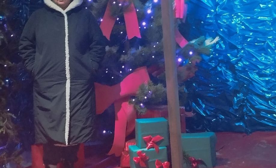 Продам зимнюю куртку