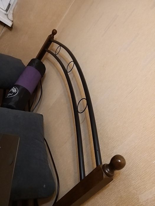 Отдам бесплатно  кровать