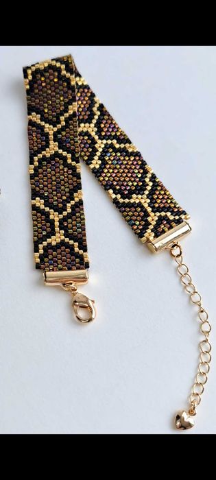 Браслет из японского бисера