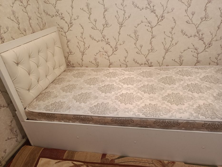 Кровать одноместная