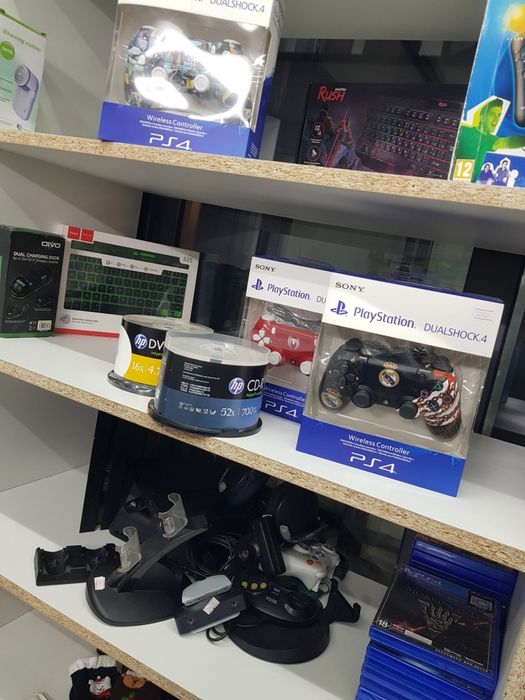 Джостик  сега и playstation пс3  пс4 пс5  и многое другое