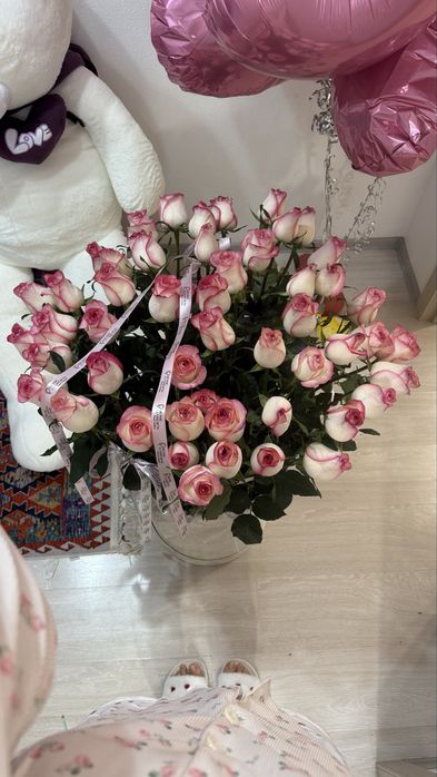 Свежый 51 роза с коробкой