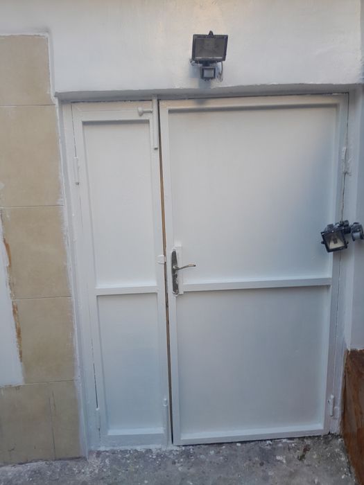 Ofer spre inchiriere 2 camere zona centrala sinaia