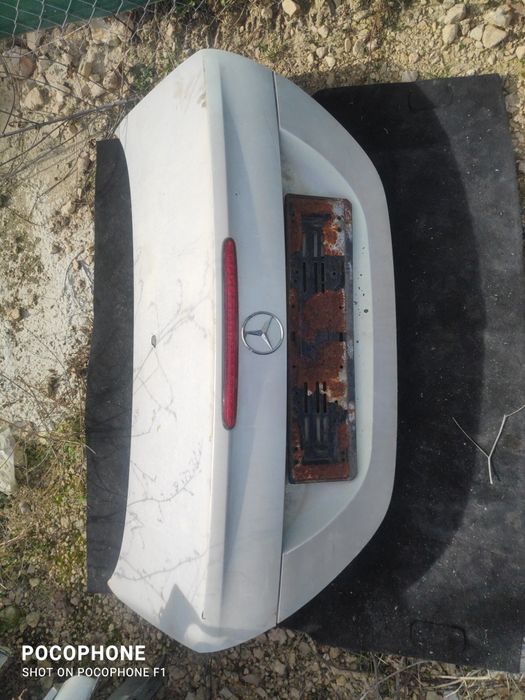 Врата багажник Mercedes Benz CLK / Мерцедес Цлк W209 2002/10г