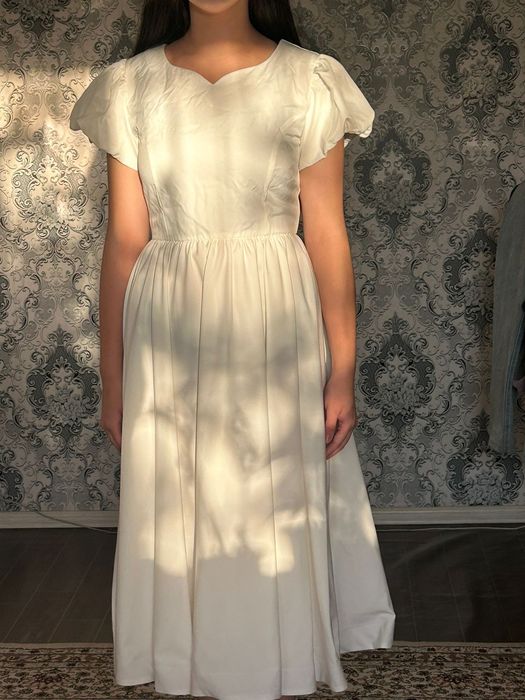 Платье за 15 000 тг