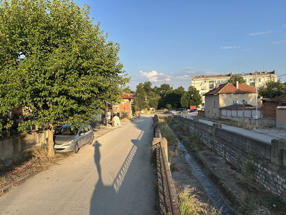 Продава се Къща в Луковит - 250 кв.м за 180 €/кв.м - Снимка #4