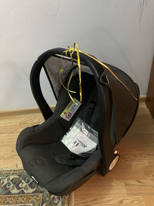 Автокресла  детское 2000