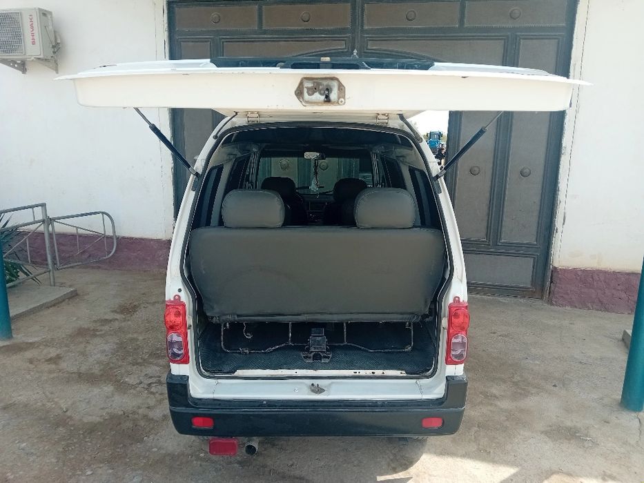 Срочно дамас сотилади