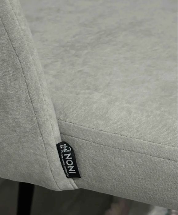 Стулья срочно продаю