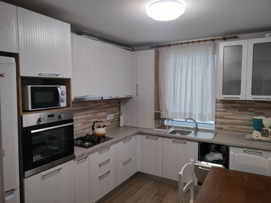 Închiriere apartament