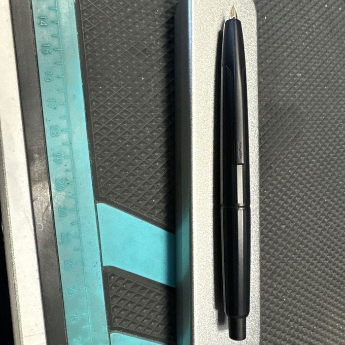 Писалка Pilot Vanishing point/Capless 1996