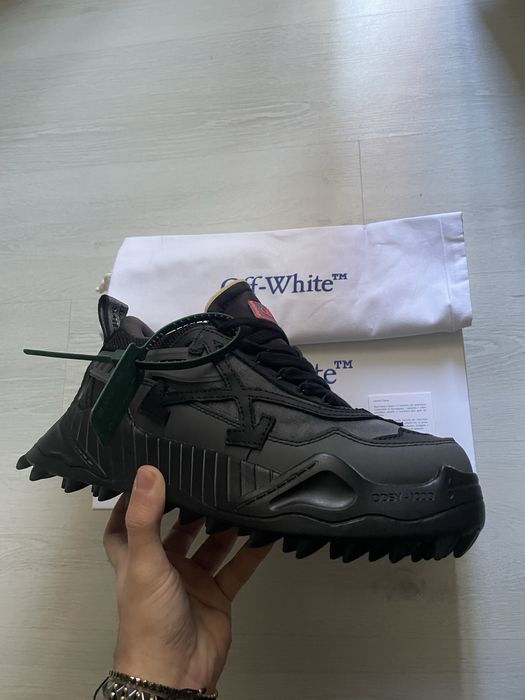 Off white odsy black 40