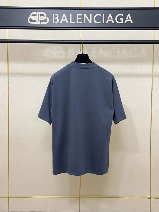 Tricou Balenciaga