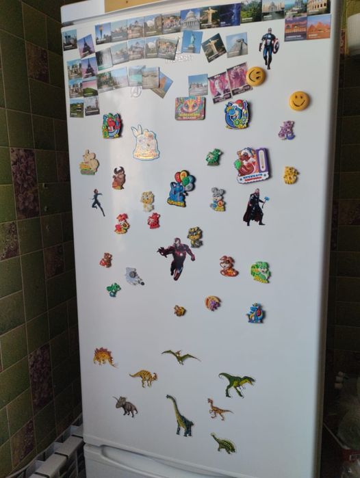 Холодильник б/у .