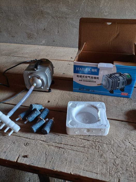 Компрессор воздушный 45 ватт ACO-318 + комплект