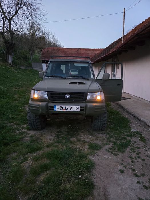 Vând  Hyundai  Galloper