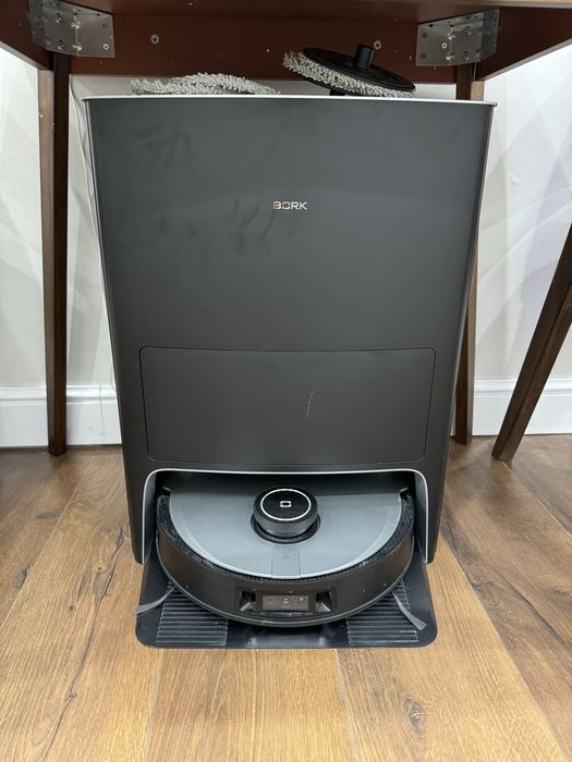 Робот-пылесос Bork