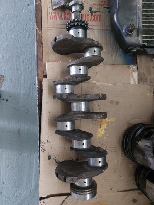 Продам коленейвал 2107